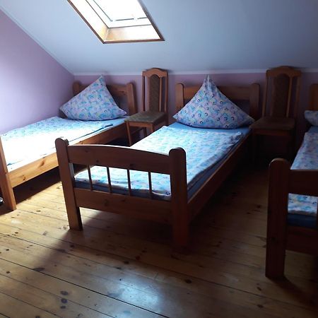 Vila Pod Piramida Ługniany Exteriér fotografie