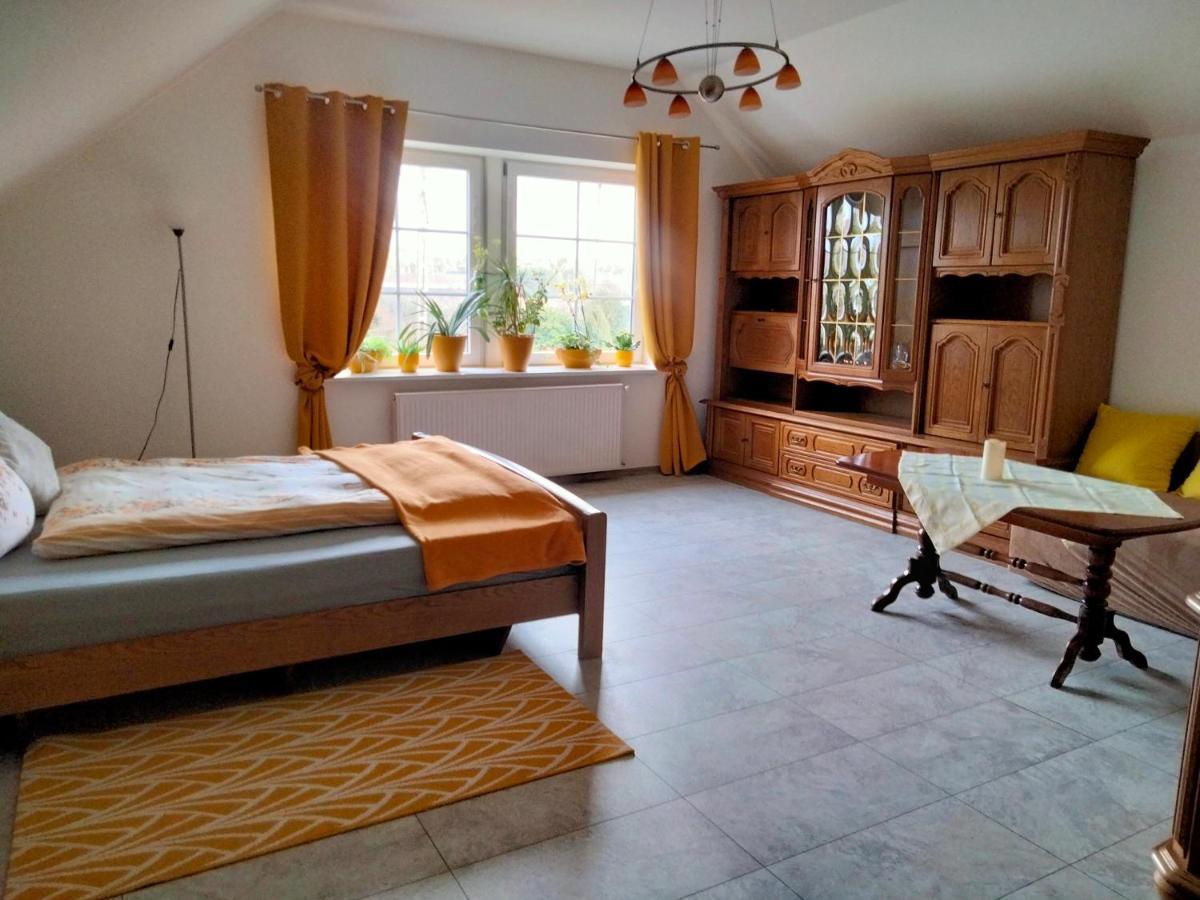 Vila Pod Piramida Ługniany Exteriér fotografie
