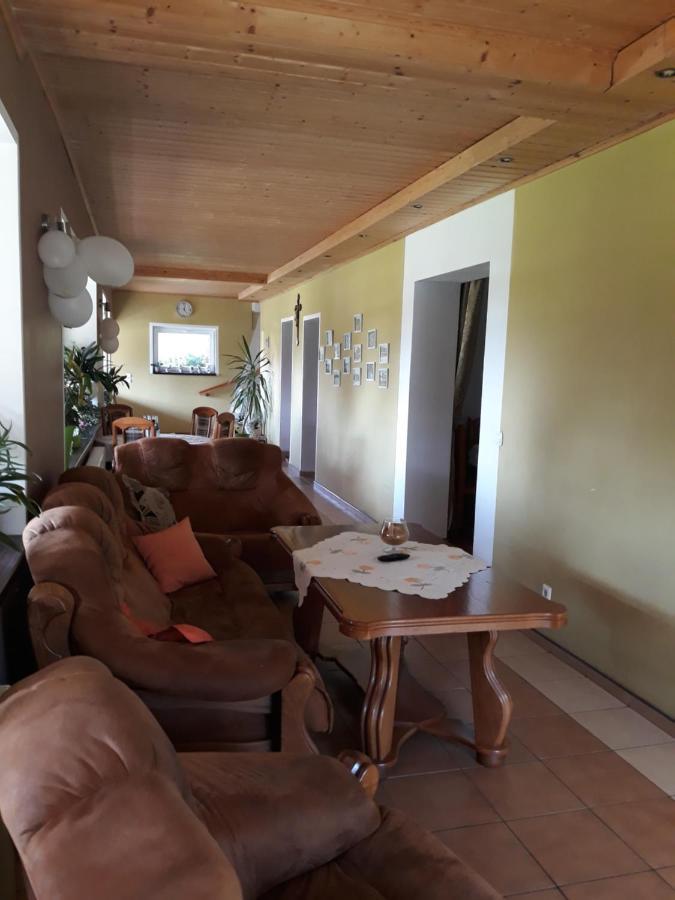 Vila Pod Piramida Ługniany Exteriér fotografie